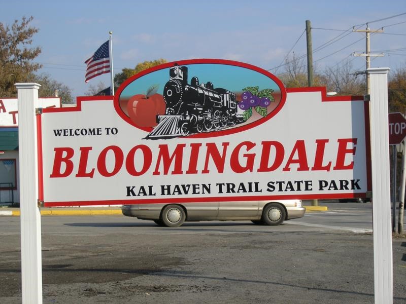 bloomingdalepicture.jpg